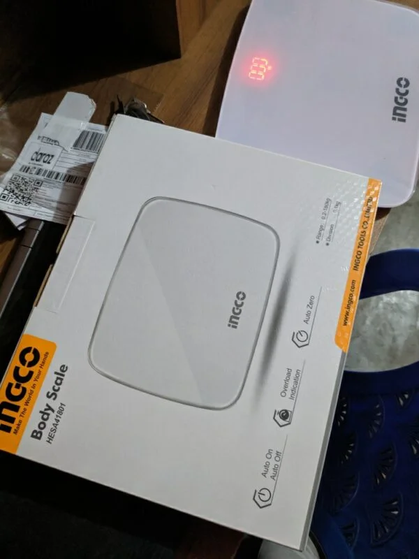 Body Scale HESA41801